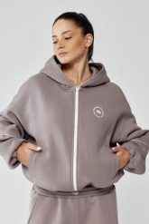 Damska bluza sportowa oversize Rough Radical Trip Hoodie Zip. Brązowe bluzy ROUGH RADICAL, l, bez wzorów, z bawełny, z kapturem. Za 175.92 zł.