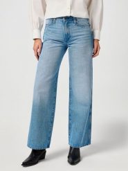 Wrangler Dżinsy - Loose fit - w kolorze błękitnym rozmiar: W29/L32. Niebieskie jeansy Wrangler, l, z aplikacjami. Za 157.35 zł.