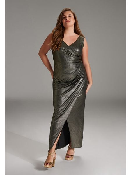 SWING Sukienka w kolorze khaki rozmiar: 42. Brązowe sukienki Swing, bez wzorów, bez kołnierzyka, bez ramiączek, maxi. Za 414.33 zł.