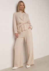 Beżowy Wiskozowy Komplet Asymetryczna Koszula i Spodnie z Kieszeniami Moneia. Brązowe koszule Born2be, l, bez wzorów, z wiskozy, eleganckie, z asymetrycznym kołnierzem, bez ramiączek. Za 159.99 zł.