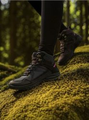 Trapery sznurowane za kostkę - wielobarwny. Trapery i śniegowce Sinsay, za kostkę. Za 129.99 zł.
