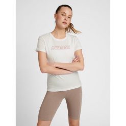 Damska bawełniana koszulka Hummel TE Cali. Białe bluzki Hummel, m, bez wzorów, z bawełny, sportowe, bez kołnierzyka, bez ramiączek. Za 110.50 zł.