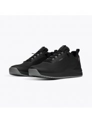Tropicfeel Sneakersy "All-Terrain" w kolorze czarnym rozmiar: 44. Czarne trampki Tropicfeel, bez wzorów, z materiału, bez zapięcia. Za 254.74 zł.