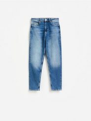 Jeansy mom slim - granatowy. Niebieskie jeansy Reserved, bez wzorów. Za 139.99 zł.
