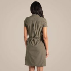 Sukienka damska Craghoppers NosiLife Pro IV. Zielone sukienki Craghoppers, bez wzorów, sportowe, bez kołnierzyka, bez ramiączek, sportowe. Za 420.70 zł.