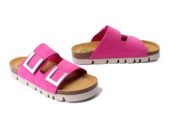 DR. BRINKMANN 700685-43 pink, klapki damskie. Czerwone klapki Dr. Brinkmann, bez wzorów, ze skóry, bez obcasa. Za 329.90 zł.