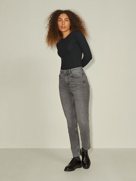 JJXX Koszulka w kolorze czarnym rozmiar: M. Czarne bluzki JJXX, m, bez wzorów, prążkowane, bez kołnierzyka, bez ramiączek. Za 60.99 zł.