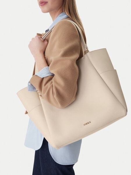 MEXX Torebka CEO-MEXX-S-023-09 Écru. Białe shopper Mexx, bez wzorów, z materiału, bez dodatków. Za 189.99 zł.