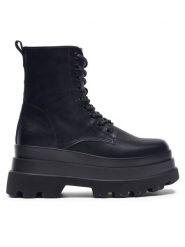 Jenny Fairy Trzewiki ASTA H2163-1 Czarny. Czarne botki Jenny Fairy, bez wzorów, z syntetyku, bez obcasa, na płaskiej podeszwie, bez zapięcia. Za 199.99 zł.