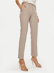 Guess Chinosy Celia 4BGB04 7046A Beżowy Regular Fit. Brązowe spodnie materiałowe Guess, z aplikacjami, z syntetyku. Za 479.99 zł.