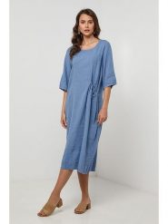 Lin Passion Lniana sukienka w kolorze błękitnym rozmiar: 34/36. Niebieskie sukienki Lin Passion, na co dzień, z aplikacjami, ze lnu, klasyczne, bez kołnierzyka, bez ramiączek, midi, proste. Za 173.99 zł.