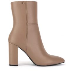 Botki MEXX. Brązowe botki Mexx, bez wzorów, bez obcasa, na słupku, bez zapięcia. Za 279.99 zł.