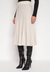 Beżowa Rozkloszowana Plisowana Spódnica Dzianinowa Tussana. Brązowe spódnice Born2be, do pracy, l, bez wzorów, z dzianiny, biznesowe, midi, proste. Za 79.99 zł.