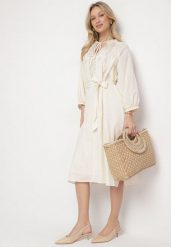 Beżowa Bawełniana Sukienka Boho z Haftem i Wiązanym Paskiem Gonisea. Brązowe sukienki Born2be, na co dzień, na lato, l, bez wzorów, z bawełny, boho, bez kołnierzyka, bez ramiączek, midi. Za 169.99 zł.