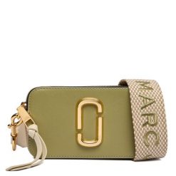 Torebka Marc Jacobs. Czerwone listonoszki Marc Jacobs, bez wzorów, bez dodatków. Za 1,749.00 zł.