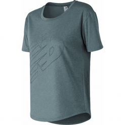 New Balance WT73124LPR. Koszulki sportowe New Balance, bez wzorów, z materiału, bez ramiączek, do biegania. W wyprzedaży za 49.99 zł.