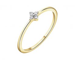 Pierścionek z żółtego złota z brylantami - 0,05 ct - próba 375. Żółte pierścionki Apart, z brylantem, złote. Za 999.00 zł.