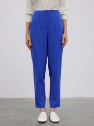 BGN Spodnie w kolorze niebieskim rozmiar: 40. Niebieskie spodnie materiałowe BGN, na imprezę, bez wzorów, z materiału, z podwyższonym stanem. Za 108.99 zł.