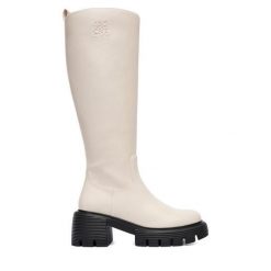 Kozaki Nine West. Kozaki Nine West, bez obcasa, na słupku, bez zapięcia. Za 329.99 zł.