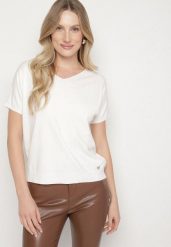 Biała Sweterkowa Bluzka z Dekoltem w Serek Fenidea. Białe bluzki Born2be, l, bez wzorów, z jeansu, eleganckie, bez kołnierzyka, bez ramiączek. Za 49.99 zł.