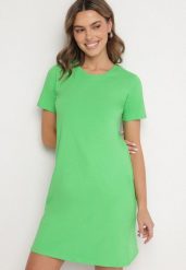 Zielona Bawełniana Sukienka o Kroju Typu T-shirt Nilisea. Zielone sukienki Born2be, s, bez wzorów, z bawełny, bez kołnierzyka, bez ramiączek, mini. Za 34.99 zł.
