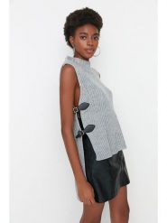 Trendyol Bezrękawnik w kolorze szarym rozmiar: L. Szare swetry Trendyol, l, bez wzorów, ze skóry, bez ramiączek. Za 65.99 zł.