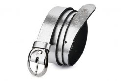 Beltimore skórzany damski pasek do spodni 3 cm srebrny U48 : Kolory - szary, srebrny, Rozmiar pasków - r.105-120 cm. Szare paski bez wzorów, klasyczne. Za 47.90 zł.