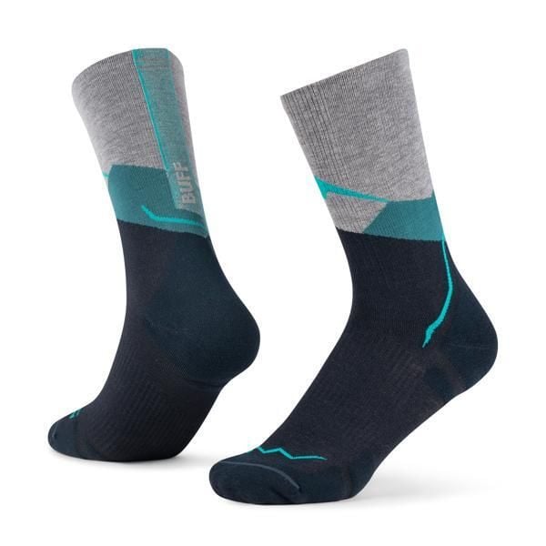 Skarpety do biegania Merino Lightweight Crew. Niebieskie skarpety Buff, bez wzorów, z dzianiny. Za 119.99 zł.
