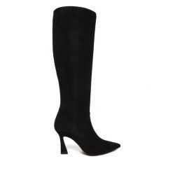 Kozaki Stuart Weitzman. Czarne kozaki Stuart Weitzman, bez obcasa, na szpilce, bez zapięcia. Za 3,669.00 zł.