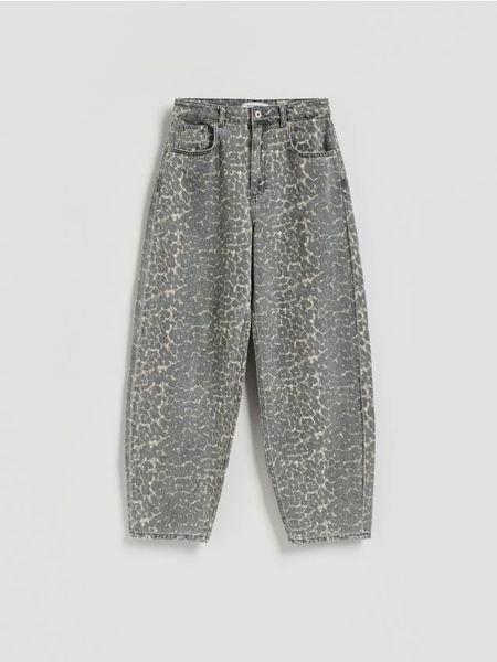 Jeansy barrel leg w panterkę - wielobarwny. Jeansy Reserved, bez wzorów. Za 159.99 zł.