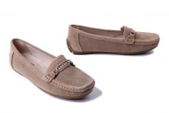 ARTIKER RELAKS 56C1073 jasnobrązowy, mokasyny damskie. Brązowe baleriny Artiker Relaks, bez wzorów, ze skóry, bez obcasa. Za 149.90 zł.