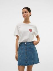 Vero Moda Koszulka "Berta" w kolorze białym rozmiar: M. Białe bluzki Vero Moda, m, bez wzorów, z bawełny, bez kołnierzyka, bez ramiączek. Za 57.06 zł.