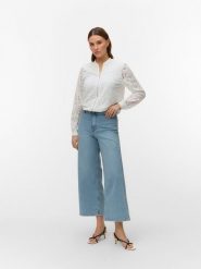 Vero Moda Kurtka w kolorze białym rozmiar: M. Białe kurtki Vero Moda, m, bez wzorów, z bawełny, bez kaptura. Za 135.49 zł.