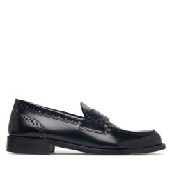 Lordsy Weekend Max Mara. Czarne lordsy Weekend Max Mara, bez wzorów, bez obcasa, bez zapięcia. Za 1,584.00 zł.