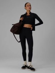 Damskie legginsy do jogi z wykończeniem szybkoschnącym. Czarne legginsy 4f, l, bez wzorów, z elastanu, z podwyższonym stanem. Za 179.99 zł.