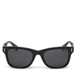 Okulary przeciwsłoneczne Polaroid. Czarne okulary przeciwsłoneczne Polaroid, bez wzorów. Za 199.99 zł.