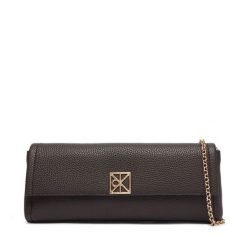 Torebka Calvin Klein. Brązowe torebki klasyczne Calvin Klein, bez wzorów, bez dodatków. Za 489.99 zł.