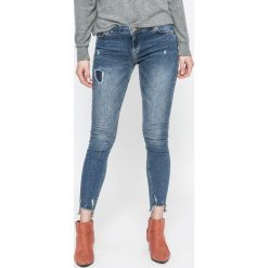 Review - Jeansy Minnie Skinny. Niebieskie jeansy Review, bez wzorów. W wyprzedaży za 149.90 zł.