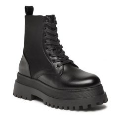 Trapery DeeZee. Czarne trapery i śniegowce DeeZee. Za 199.99 zł.