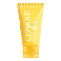 Clinique - Clinique Sun - Krem Z Filtrem Spf 30 Format Podróżny - 50 ml - Dla Kobiet. Kremy do opalania Clinique. Za 159.00 zł.