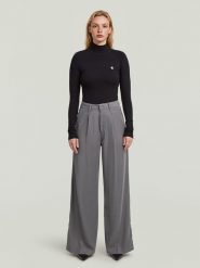 G-Star Koszulka w kolorze czarnym rozmiar: M. Czarne bluzki G-Star, m, bez wzorów, retro, bez kołnierzyka, bez ramiączek. Za 129.95 zł.