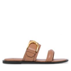 Klapki Gino Rossi. Brązowe klapki Gino Rossi, bez wzorów, bez obcasa. Za 229.99 zł.