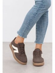 C'M Sneakersy w kolorze brązowym rozmiar: 38. Brązowe trampki C'M, bez wzorów, bez zapięcia. Za 144.95 zł.