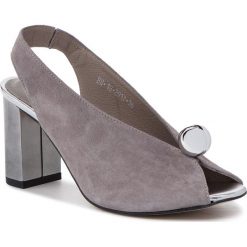 Sandały KARINO - 2917/002-P Szary. Szare sandały Karino, z aplikacjami, z materiału, bez obcasa, na obcasie, bez zapięcia. W wyprzedaży za 209.00 zł.