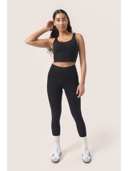 Soaked in Luxury Top w kolorze czarnym rozmiar: S. Czarne topy Soaked in Luxury, s, bez wzorów, bez kołnierzyka, bez ramiączek. Za 142.45 zł.