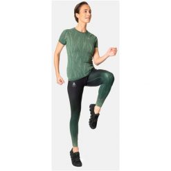 Koszulka do biegania damska Odlo T-shirt ZEROWEIGHT CERAMIC. Zielone koszulki sportowe Odlo, bez wzorów, bez ramiączek, do biegania. W wyprzedaży za 169.99 zł.