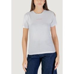 Koszulka crop top Kobieta ONLY ONLALESSIA S/S TEE CS JRS. Brązowe bluzki Only, s, bez wzorów, z bawełny, casualowe, bez kołnierzyka, bez ramiączek. Za 107.05 zł.