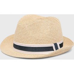 Answear - Kapelusz. Brązowe kapelusze marki ANSWEAR, bez wzorów, z materiału. Za 49.90 zł.
