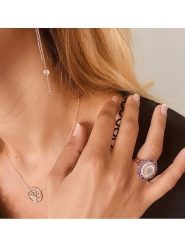 Les Petites Précieuses Pozłacany naszyjnik z elementem ozdobnym - dł. 39 cm rozmiar: onesize. Czerwone naszyjniki Les Petites Précieuses, z ametystem, pozłacane. Za 139.87 zł.