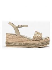 Unisa Sandały w kolorze beżowym na koturnie rozmiar: 36. Brązowe sandały Unisa, bez wzorów, z materiału, z otwartym noskiem, bez obcasa, na koturnie, bez zapięcia. Za 260.99 zł.